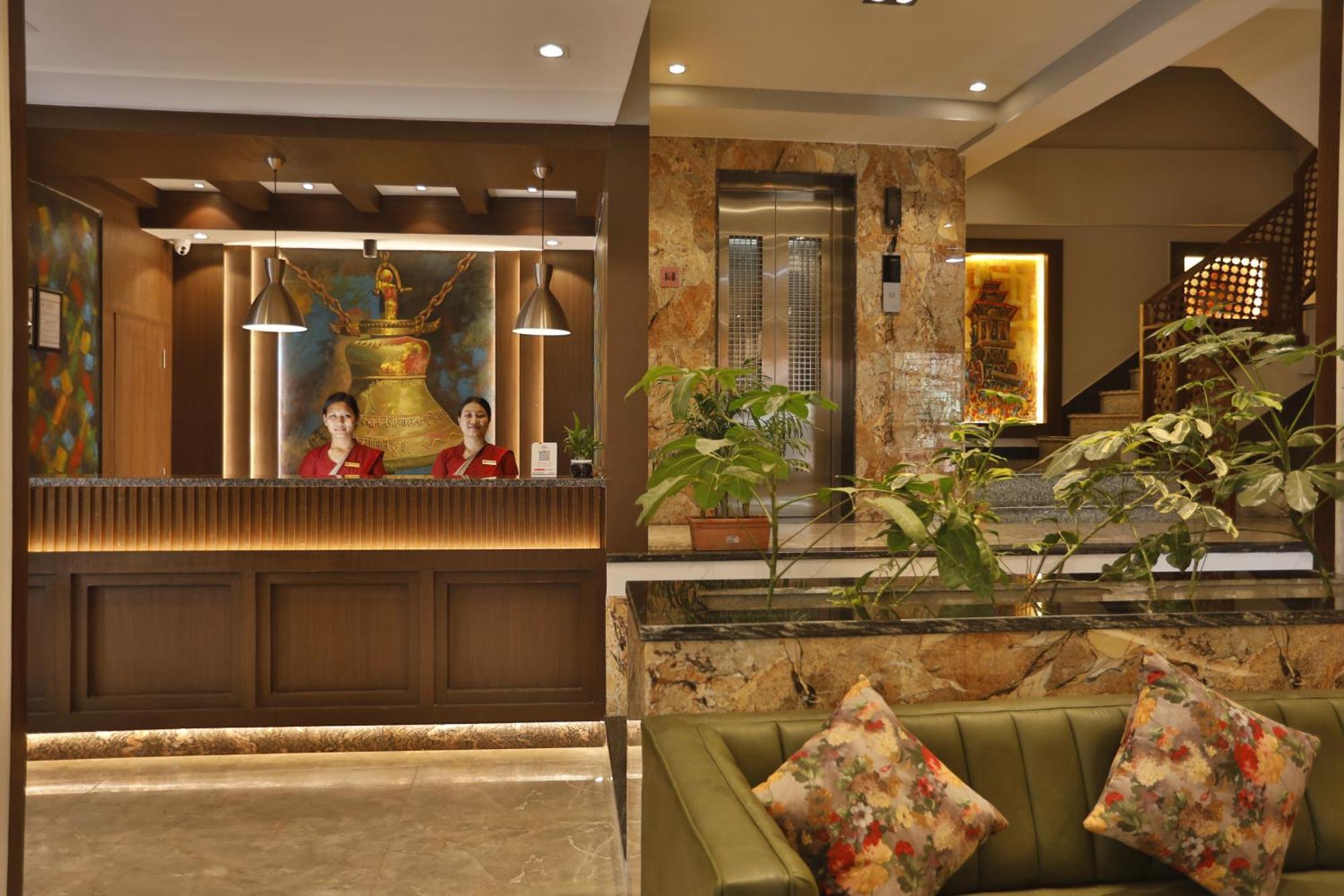 Lakhey Hotel Kathmandu Buitenkant foto